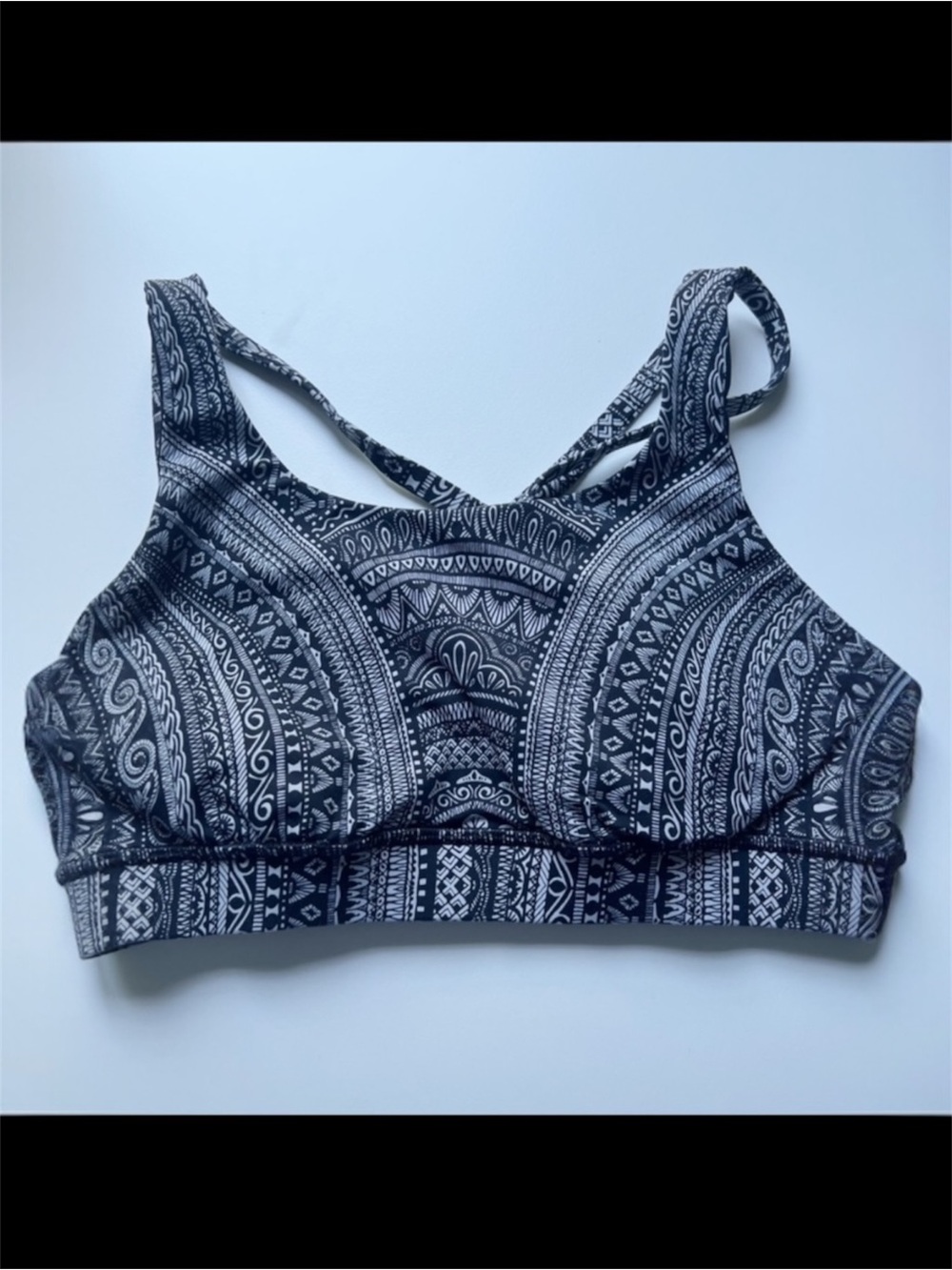 Lululemon Energy Bra Nulux Entwined Ice Grey Black Size 6